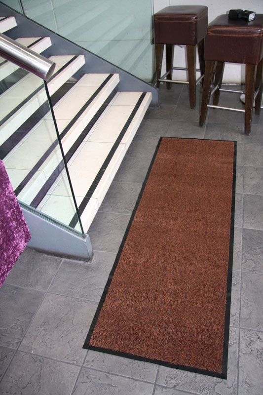 Brown Extra Long Runner Narrow Washable Absorbent Cheap Rubber Door